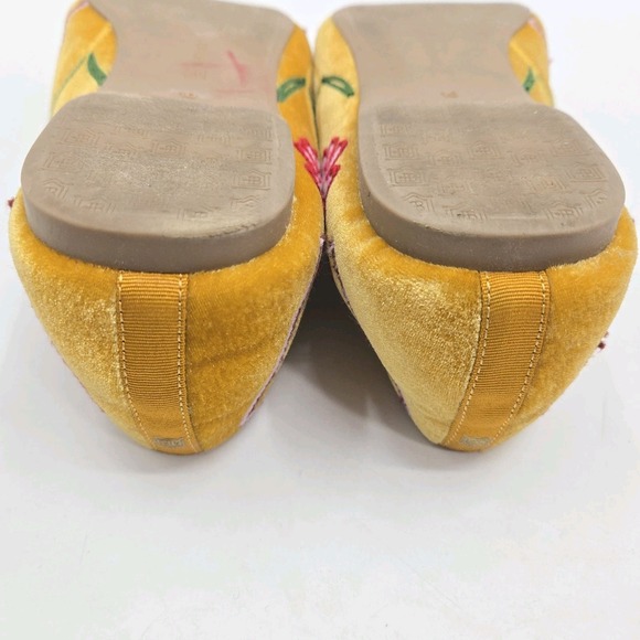Birdies The Starling Shoes Size 10 Ocher Yellow Embroidered Velvet Flowers Flats - Picture 12 of 12